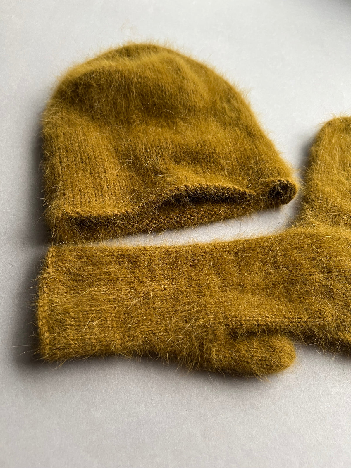 Zestaw: czapka Beanie + rękawiczki - oliwkowy