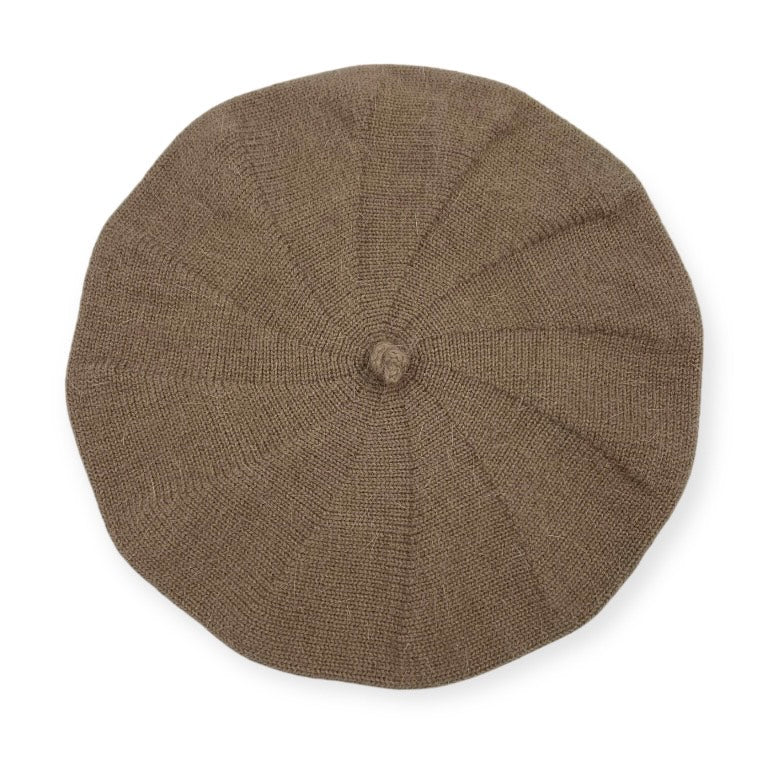 Beret klasyczny - beż - Ręcznie Robiony
