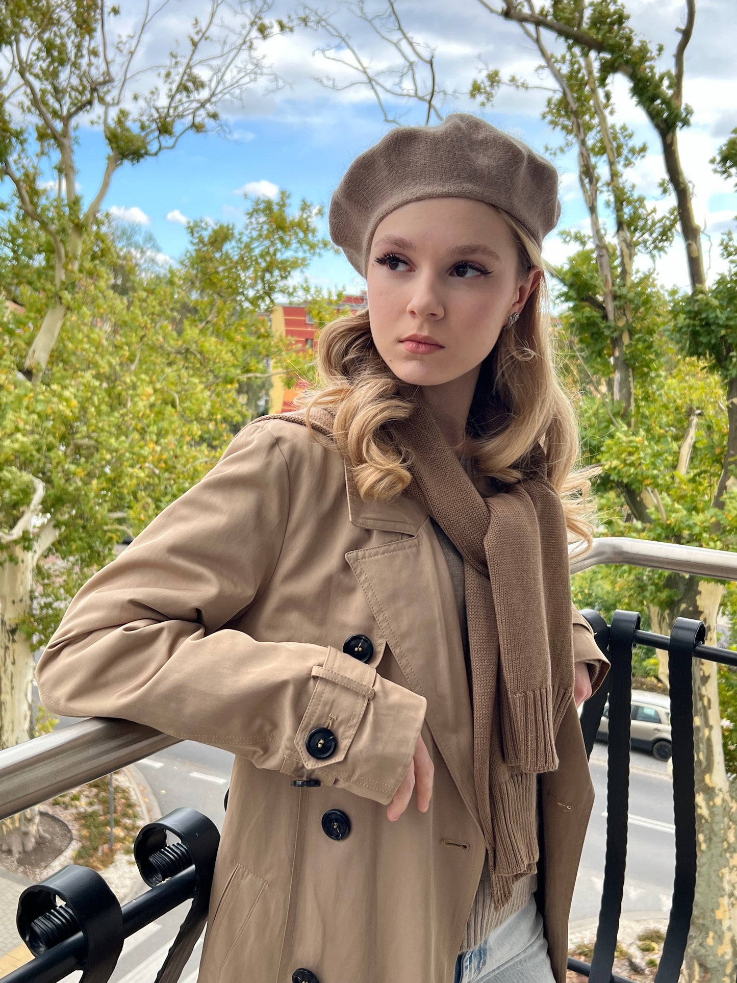Beret klasyczny - beż - Ręcznie Robiony